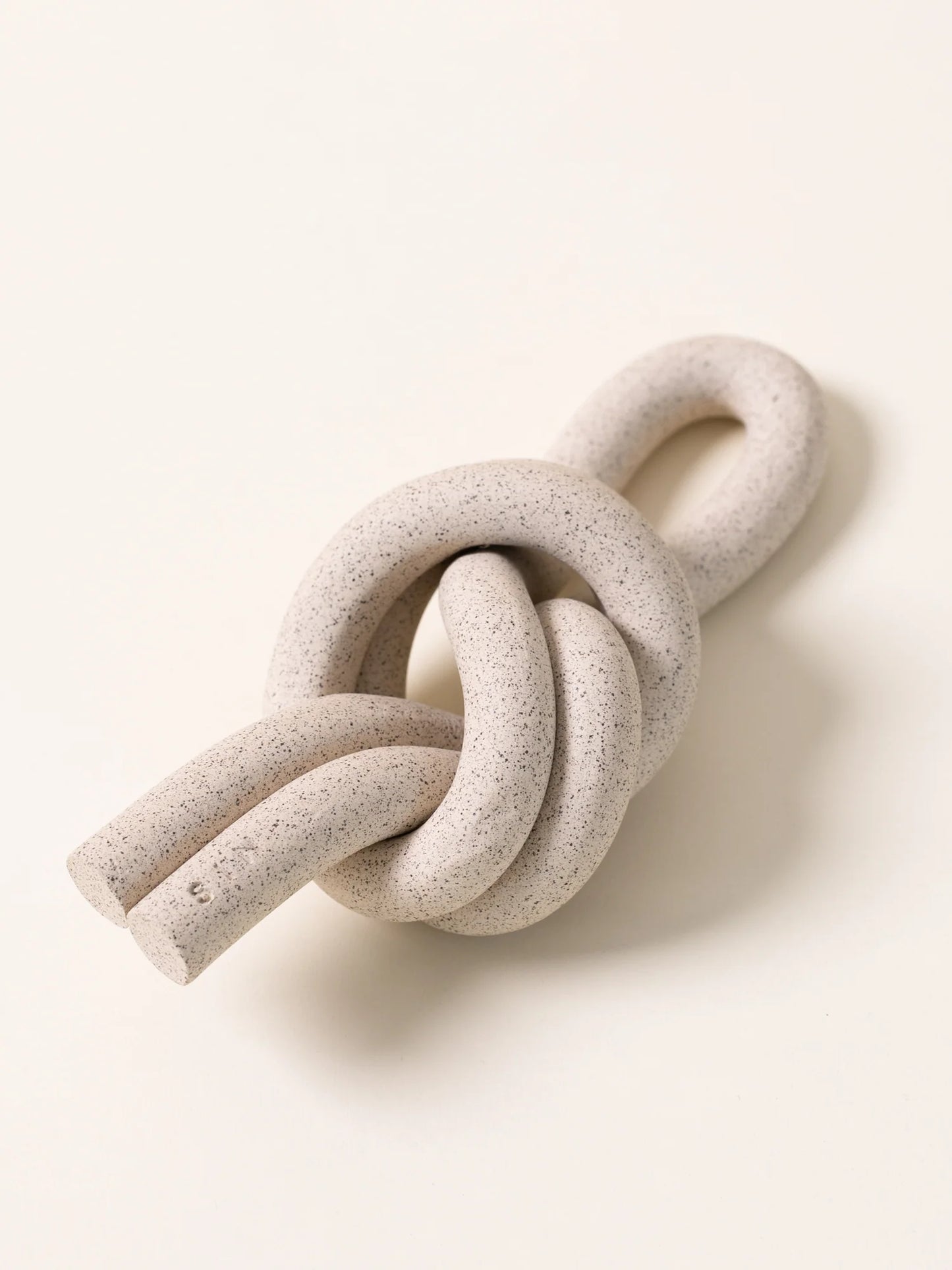 Overhand Knot - Raw Speckled