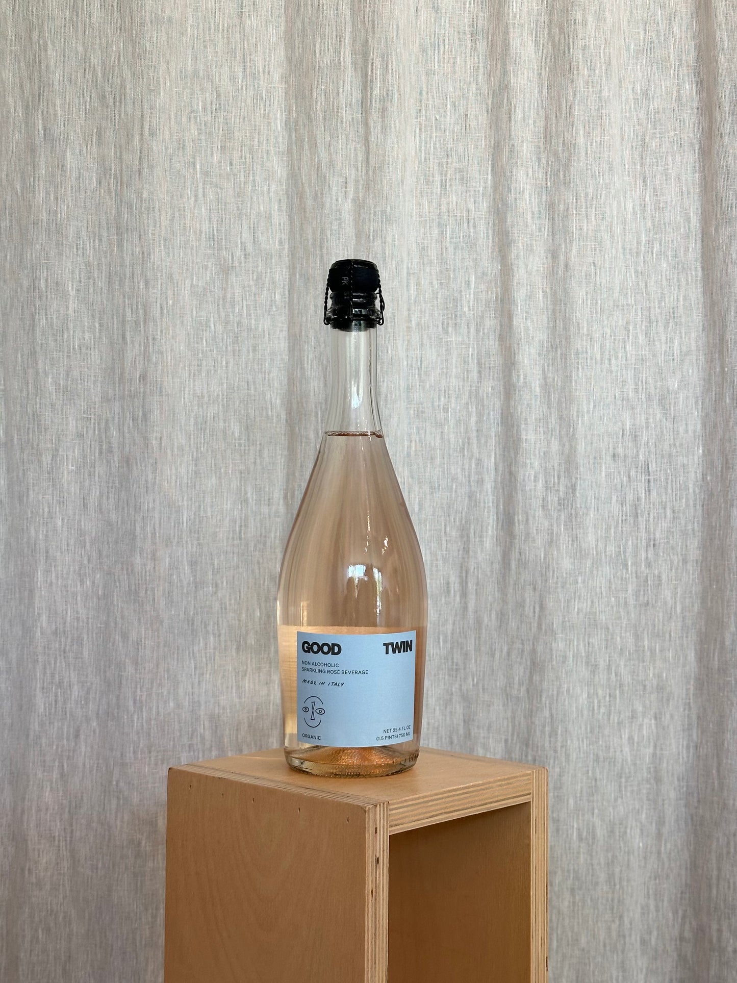 Good Twin Sparkling Rosé Non-Alc