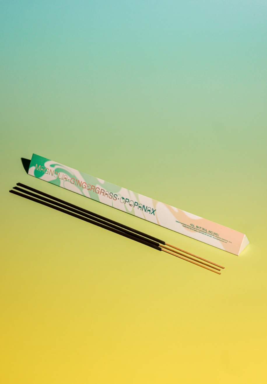 Magnolia & Gingergrass & Opopanax Incense