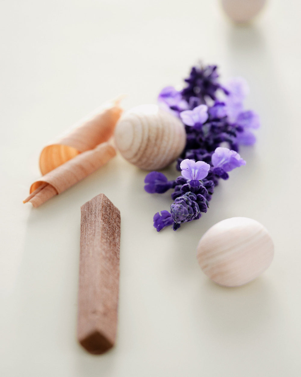 No.02 Le Long Fond - Perfume Oil Roller Large