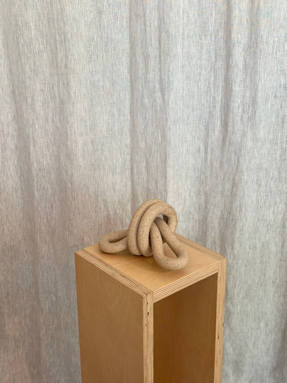 Double Loop Knot - Raw Speckled
