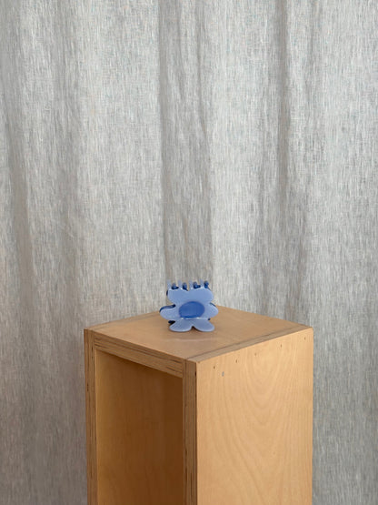 Flower Claw in Periwinkle + Blue