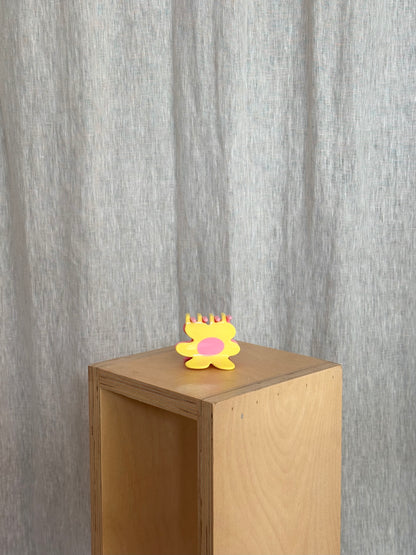 Flower Claw in Yellow + Pink