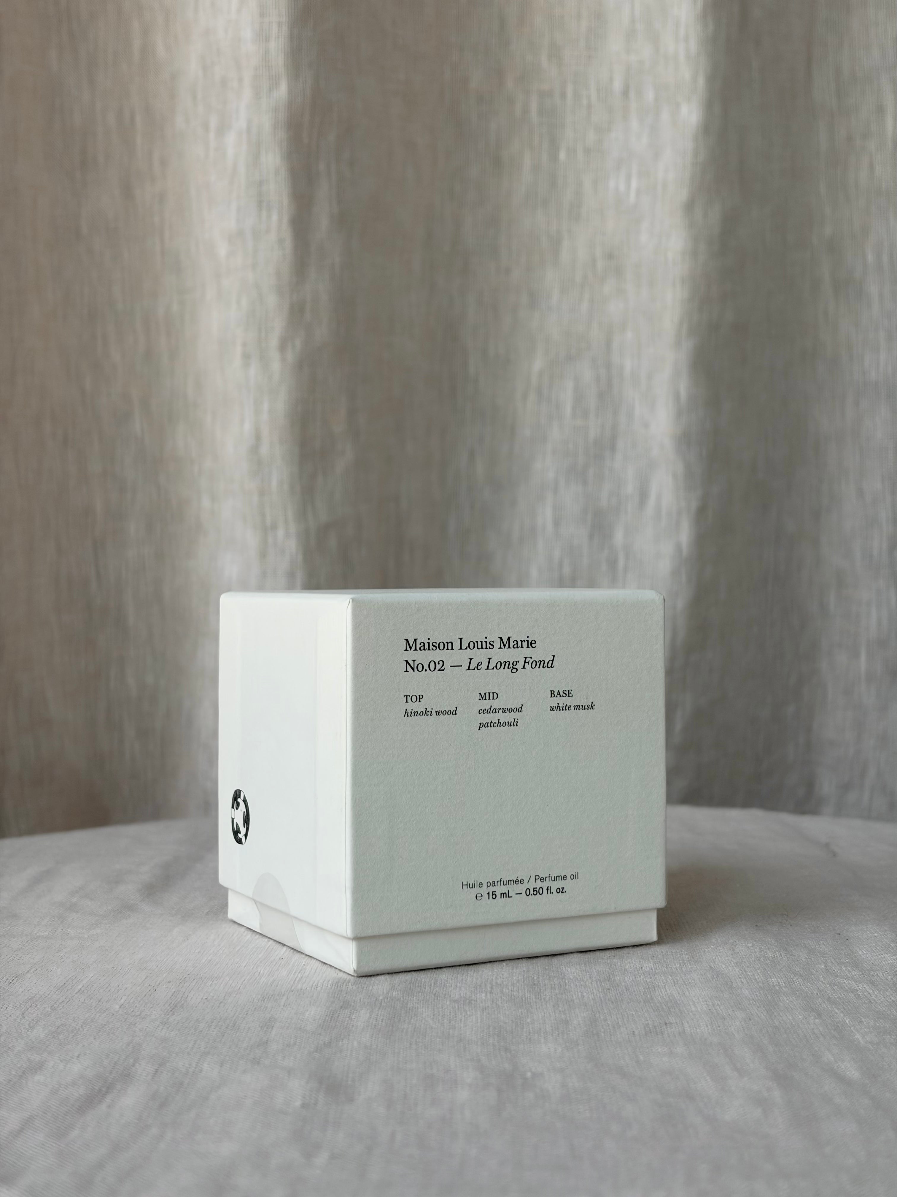 No.02 Le Long Fond - Perfume Oil Roller Large