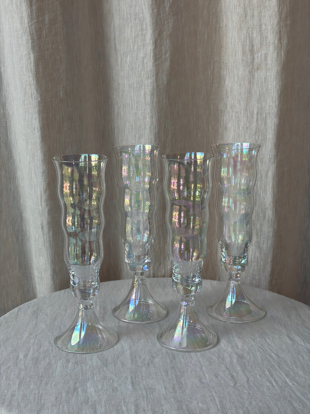 Wavy Glassses (Set of 4)