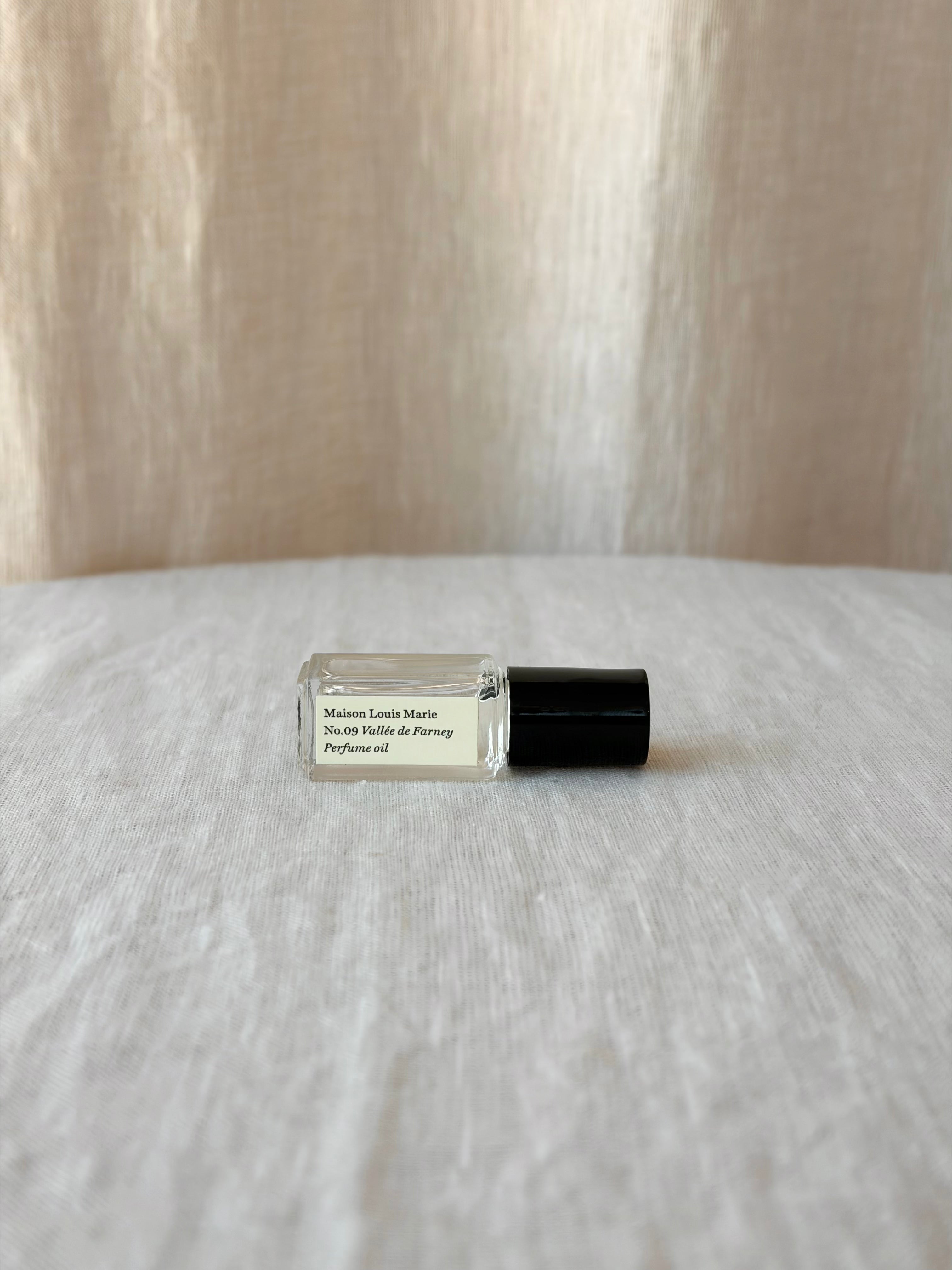 No.09 Vallée De Farney - Perfume Oil Mini