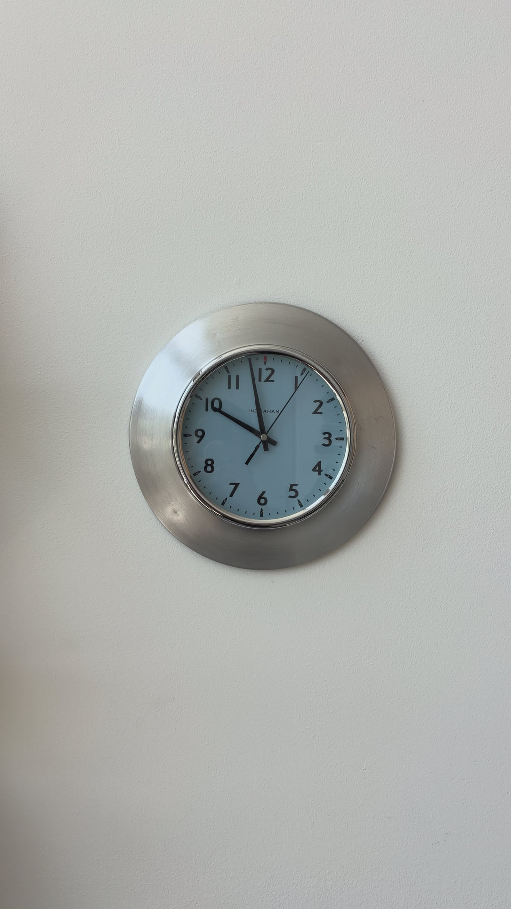 Inangraham Blue Clock